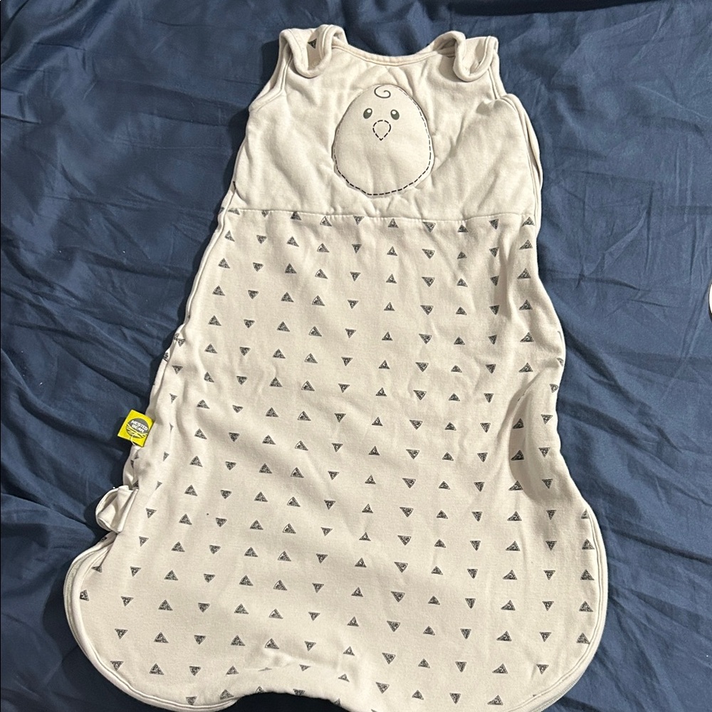 Nested Bean Cream Sleep Sack with Gray Triangles